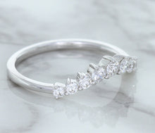 Load image into Gallery viewer, 0.45ctw Diamond Curved Band in 18K White Gold