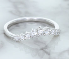 Load image into Gallery viewer, 0.45ctw Diamond Curved Band in 18K White Gold