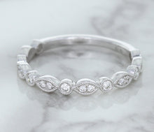Load image into Gallery viewer, 0.23ctw Diamond Alternating Marquise Band in 18K White Gold