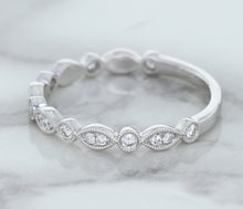 Load image into Gallery viewer, 0.23ctw Diamond Alternating Marquise Band in 18K White Gold