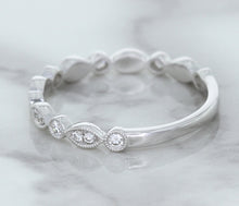 Load image into Gallery viewer, 0.23ctw Diamond Alternating Marquise Band in 18K White Gold