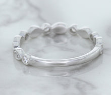 Load image into Gallery viewer, 0.23ctw Diamond Alternating Marquise Band in 18K White Gold