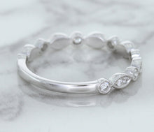 Load image into Gallery viewer, 0.23ctw Diamond Alternating Marquise Band in 18K White Gold