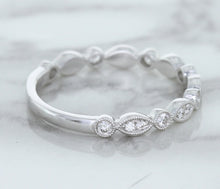 Load image into Gallery viewer, 0.23ctw Diamond Alternating Marquise Band in 18K White Gold