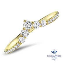Load image into Gallery viewer, 0.38ctw Diamond Pointed Band in 18K Yellow Gold