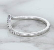 Load image into Gallery viewer, 0.17ctw Diamond Pointed Band in 18K White Gold