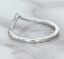 Load image into Gallery viewer, 0.17ctw Diamond Pointed Band in 18K White Gold