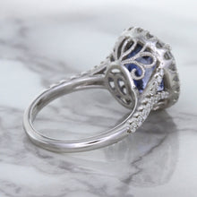 Load image into Gallery viewer, 7.86ct Oval Blue Sapphirewith diamond halo in 18K White Gold
