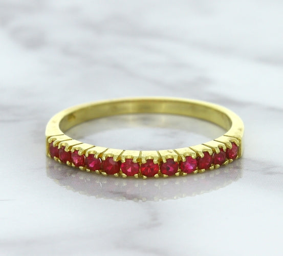 0.35ctw Round Ruby Ring in 18K Yellow Gold