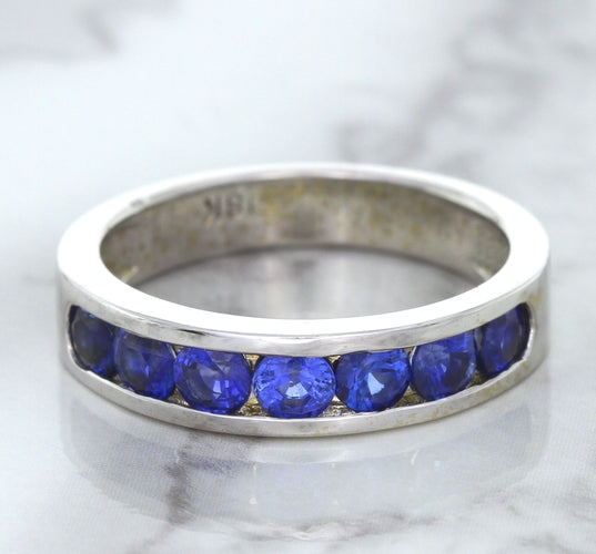 1.22ctw Round Blue Sapphire Ring in 18K White Gold